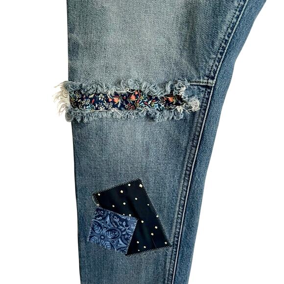 Upcycled Jeans Boho Style Patched Bleached Star Design Waist 34-36" Tapered Leg - Picture 5 of 9